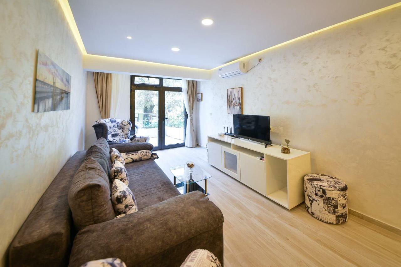 Brand New Apartments Sveti Stefan Buitenkant foto