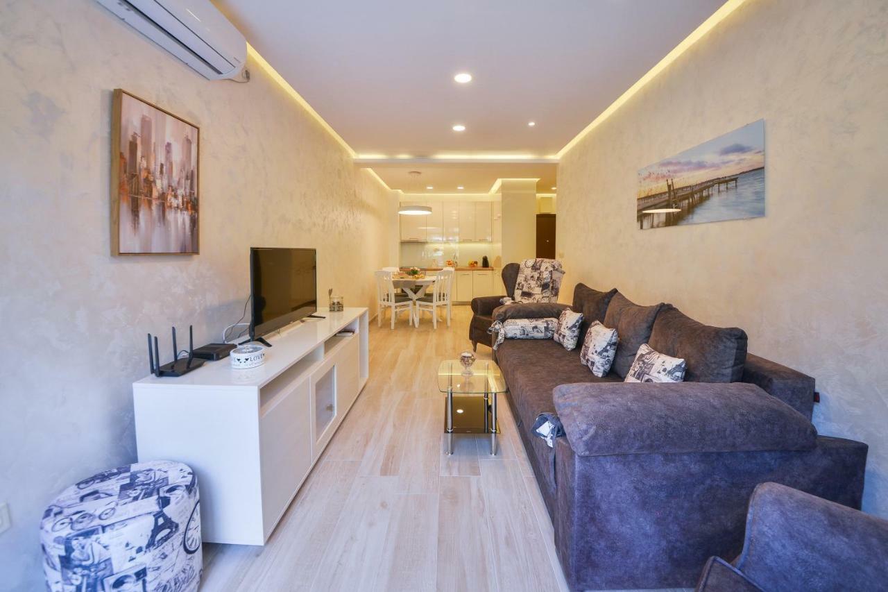 Brand New Apartments Sveti Stefan Buitenkant foto