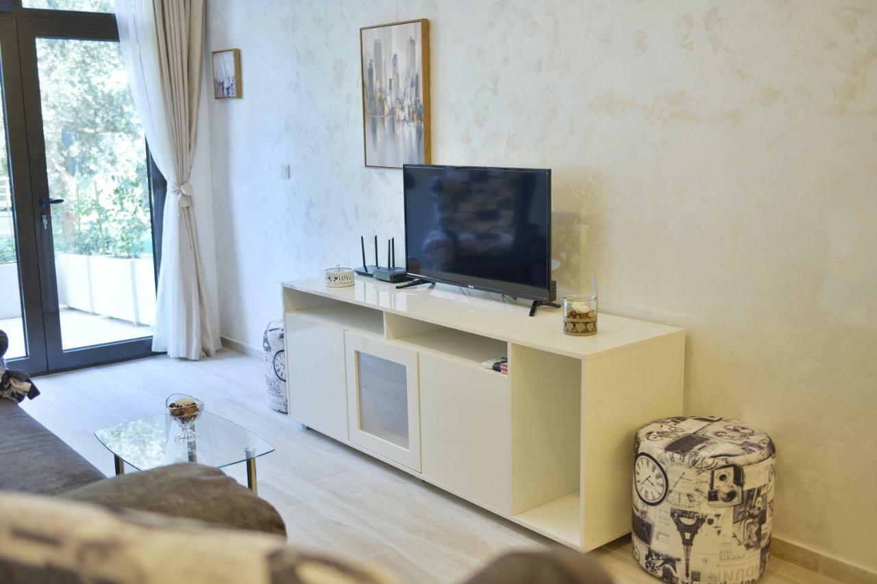 Brand New Apartments Sveti Stefan Buitenkant foto